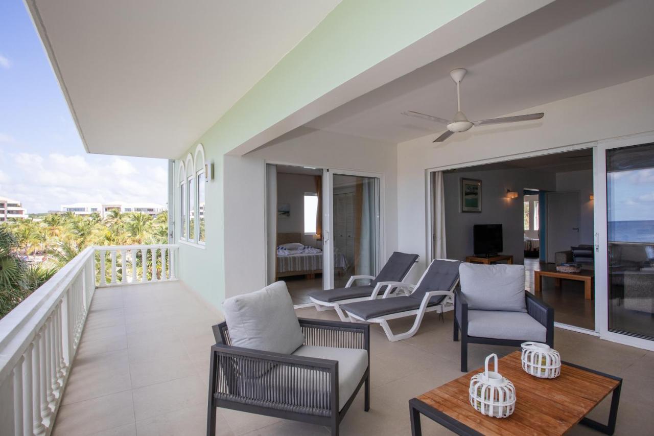 Blue Bay Beach Apartments Eksteriør bilde