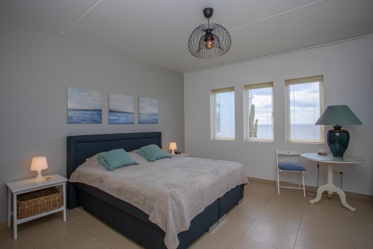 Blue Bay Beach Apartments Eksteriør bilde