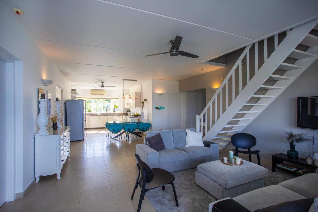 Blue Bay Beach Apartments Eksteriør bilde