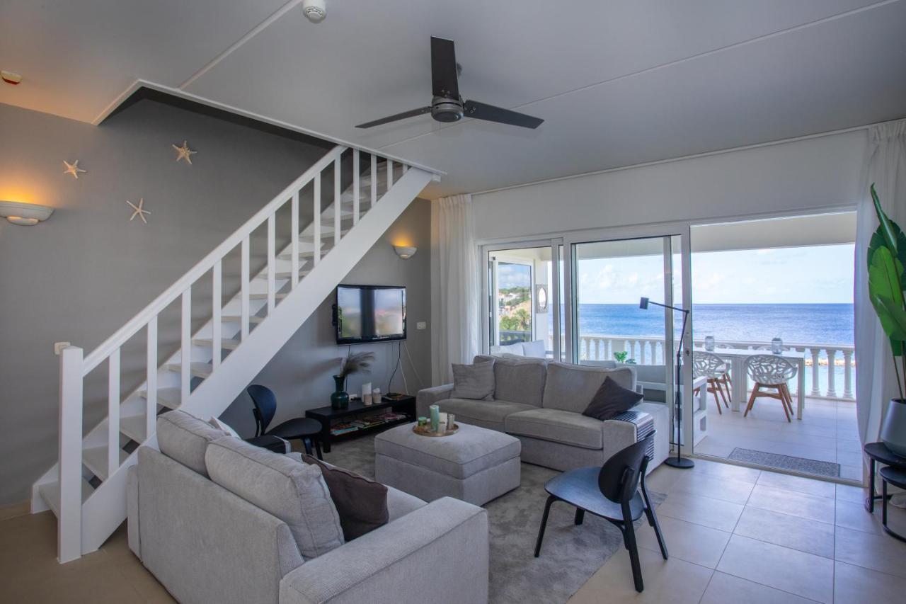 Blue Bay Beach Apartments Eksteriør bilde